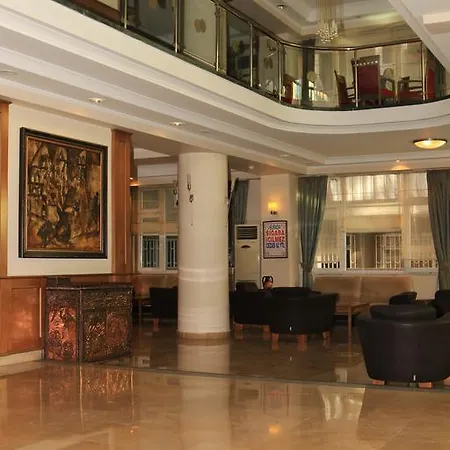 فندق Evkuran 3*